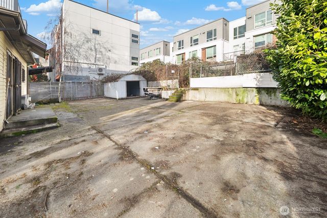 3226 S Edmunds Street, Seattle, WA 98118