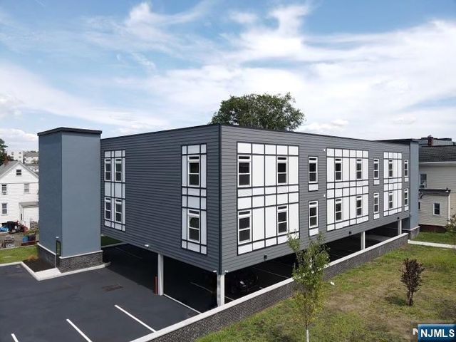 116 Essex Street 202, Hackensack, NJ 07601