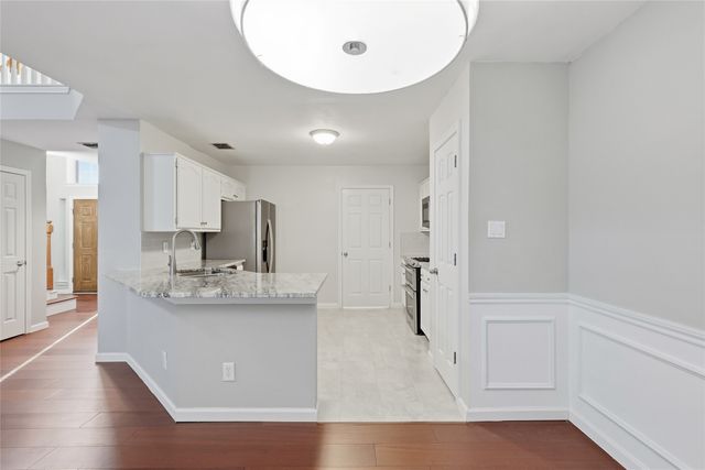 2097 Amherst Drive, Lewisville, TX 75067