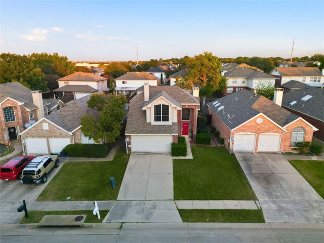 2097 Amherst Drive, Lewisville, TX 75067