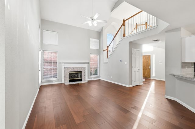 2097 Amherst Drive, Lewisville, TX 75067