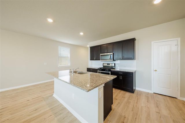 521 Otto Ave, Georgetown, TX 78626