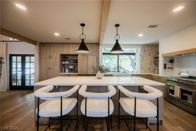 5741 South Pearl Street, Las Vegas, NV 89120