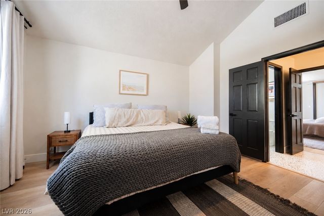 5741 South Pearl Street, Las Vegas, NV 89120