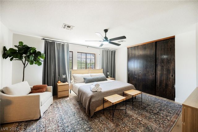 5741 South Pearl Street, Las Vegas, NV 89120