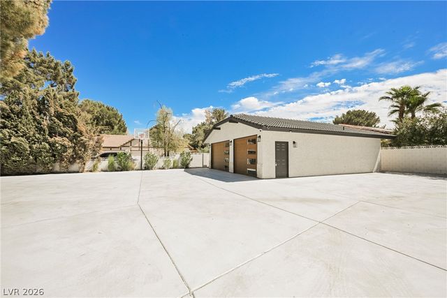 5741 South Pearl Street, Las Vegas, NV 89120