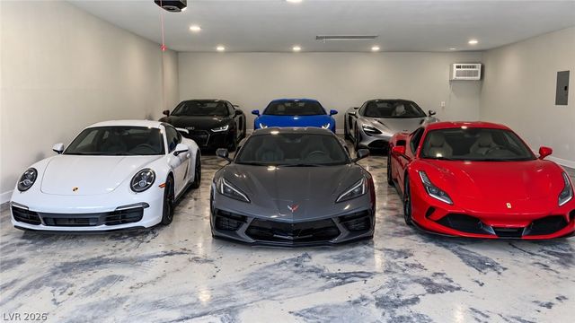 5741 South Pearl Street, Las Vegas, NV 89120