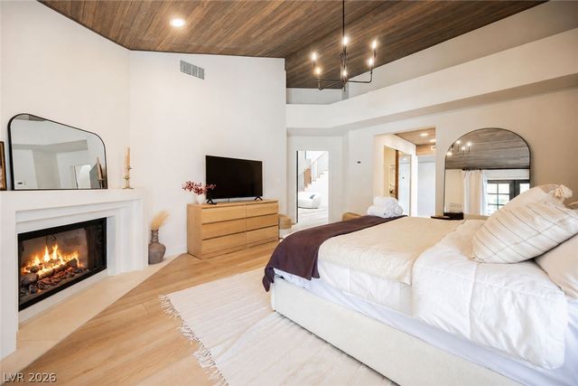 5741 South Pearl Street, Las Vegas, NV 89120