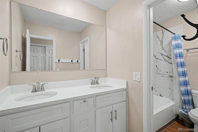 7995 E Mississippi Avenue 9, Denver, CO 80247