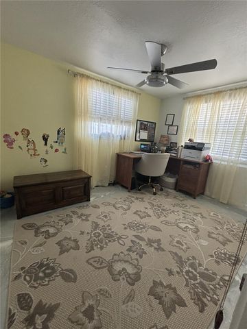 1002 SILVER PALM WAY, Apollo Beach, FL 33572