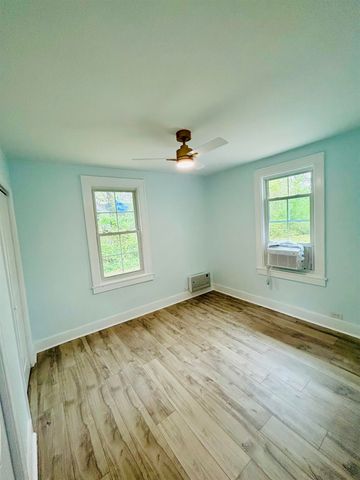 1206 E ALCY RD, Memphis, TN 38106
