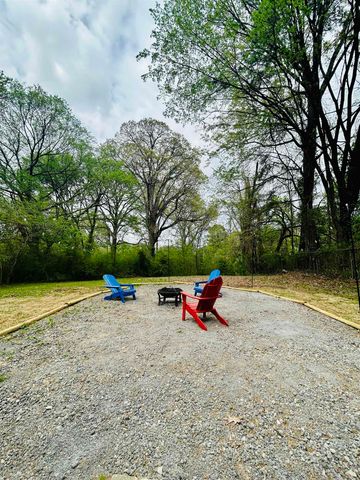 1206 E ALCY RD, Memphis, TN 38106