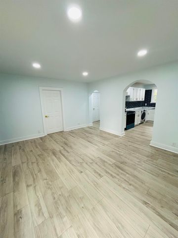 1206 E ALCY RD, Memphis, TN 38106