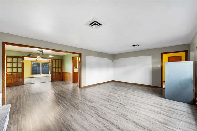 3110 NW Brent Cir, Lawton, OK 73505