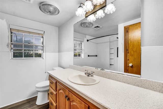 3110 NW Brent Cir, Lawton, OK 73505