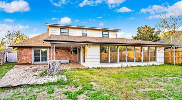 3110 NW Brent Cir, Lawton, OK 73505