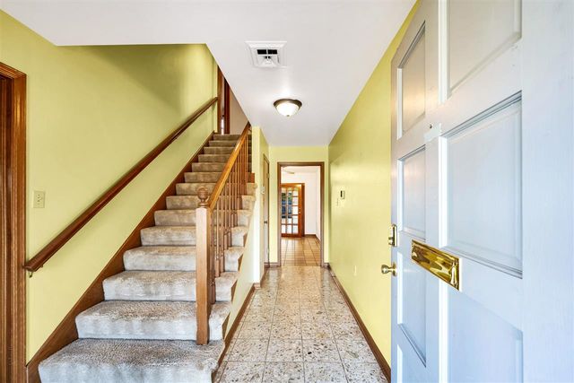 3110 NW Brent Cir, Lawton, OK 73505