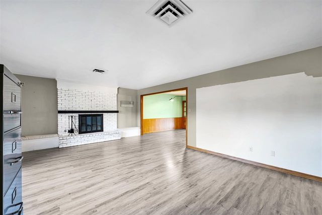 3110 NW Brent Cir, Lawton, OK 73505