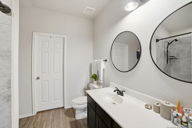 1922 Demeter, San Antonio, TX 78245