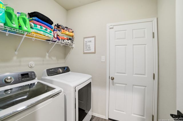 1922 Demeter, San Antonio, TX 78245