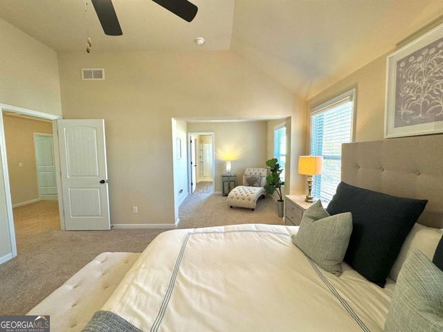 5631 Laney Drive, Rex, GA 30273
