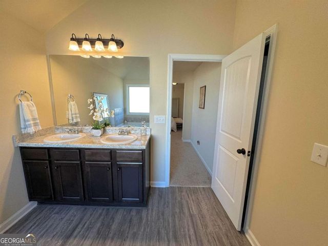 5631 Laney Drive, Rex, GA 30273