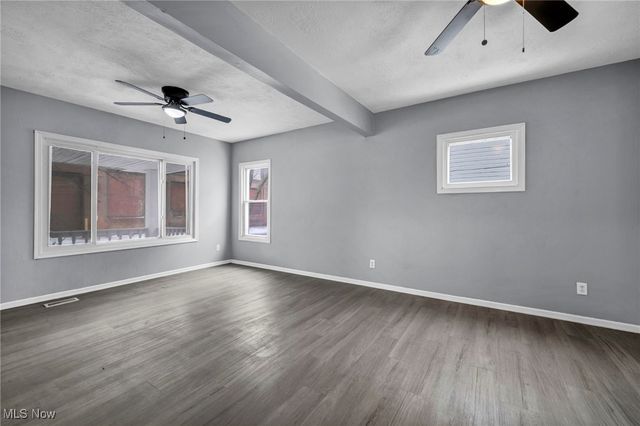 2153 W 106th Street, Cleveland, OH 44102