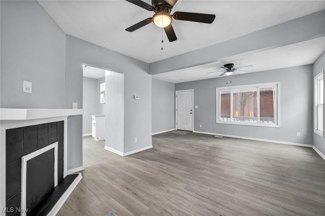 2153 W 106th Street, Cleveland, OH 44102