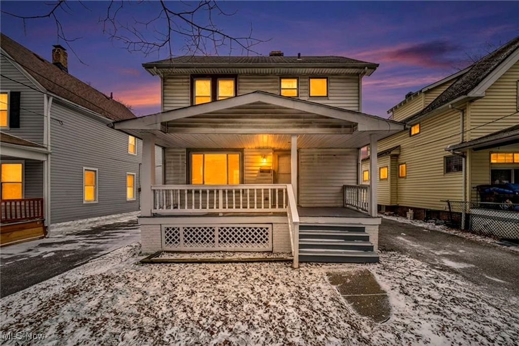 2153 W 106th Street, Cleveland, OH 44102