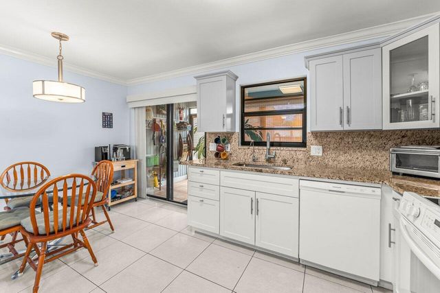 5954 Longbow Lane 5, West Palm Beach, FL 33415