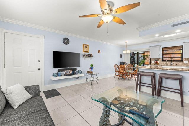 5954 Longbow Lane 5, West Palm Beach, FL 33415