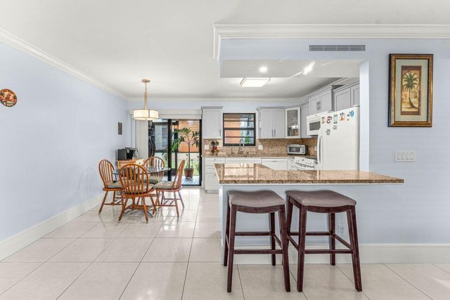 5954 Longbow Lane 5, West Palm Beach, FL 33415