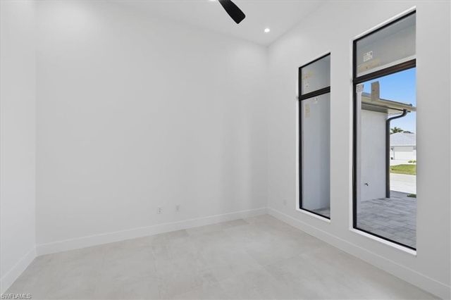 2220 SW 50th LN, Cape Coral, FL 33914