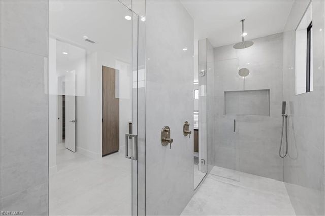 2220 SW 50th LN, Cape Coral, FL 33914