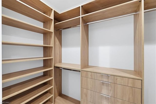 2220 SW 50th LN, Cape Coral, FL 33914