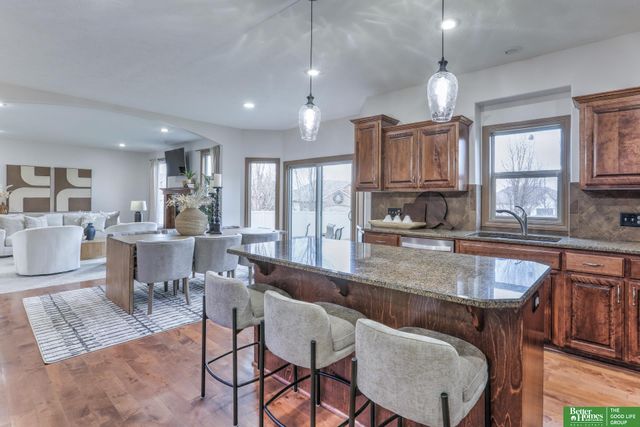 19314 D Street, Omaha, NE 68130