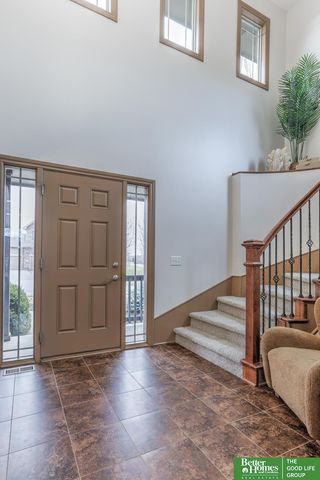 19314 D Street, Omaha, NE 68130