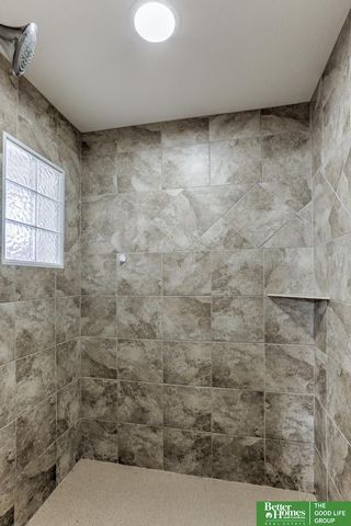 19314 D Street, Omaha, NE 68130