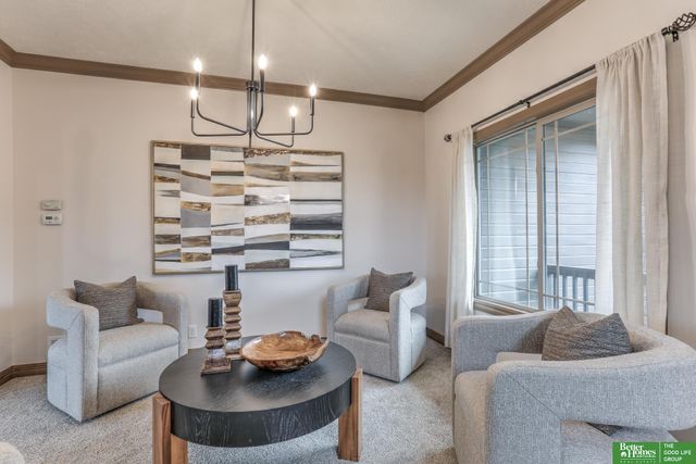 19314 D Street, Omaha, NE 68130