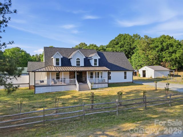 7332 Bailywick Drive, Waxhaw, NC 28173