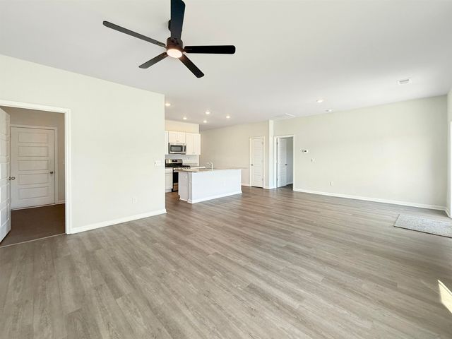 164 Saddle St, Conway, SC 29527