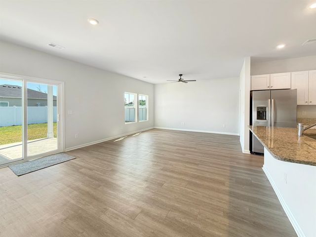 164 Saddle St, Conway, SC 29527