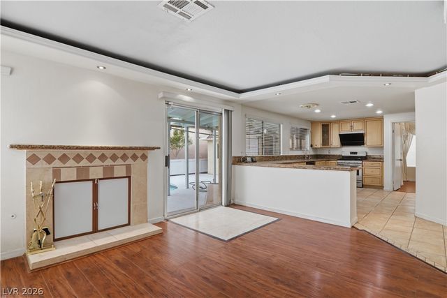 4727 Beaconsfield Street, Las Vegas, NV 89147