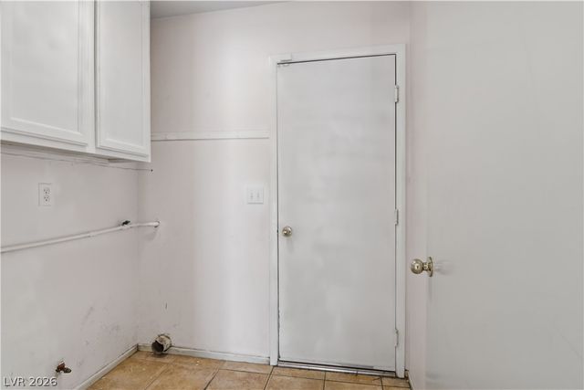 4727 Beaconsfield Street, Las Vegas, NV 89147