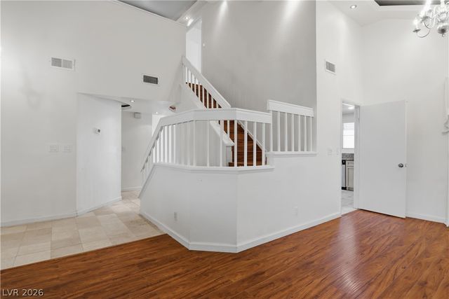 4727 Beaconsfield Street, Las Vegas, NV 89147