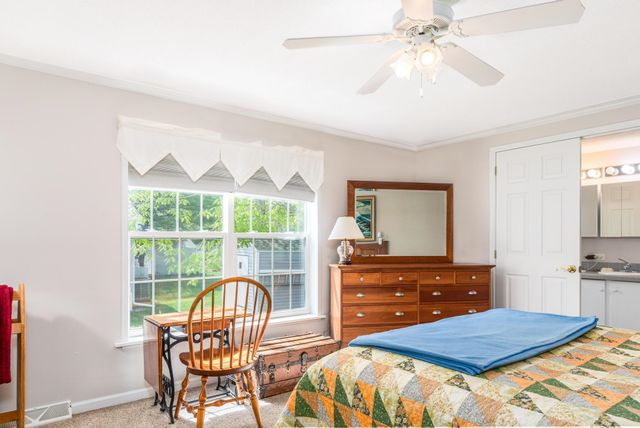 27 Watercress Drive, Rochester, NH 03868