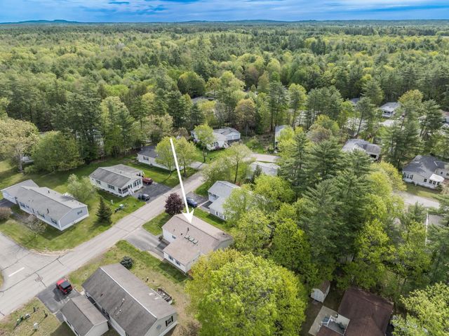 27 Watercress Drive, Rochester, NH 03868