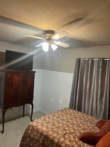 4665 Carolina Street, Gary, IN 46409