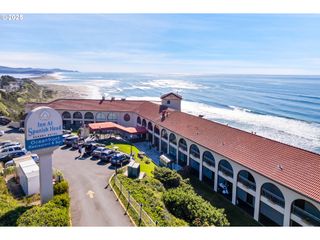 4009 Sw HIGHWAY 101 221, Lincoln City, OR 97367
