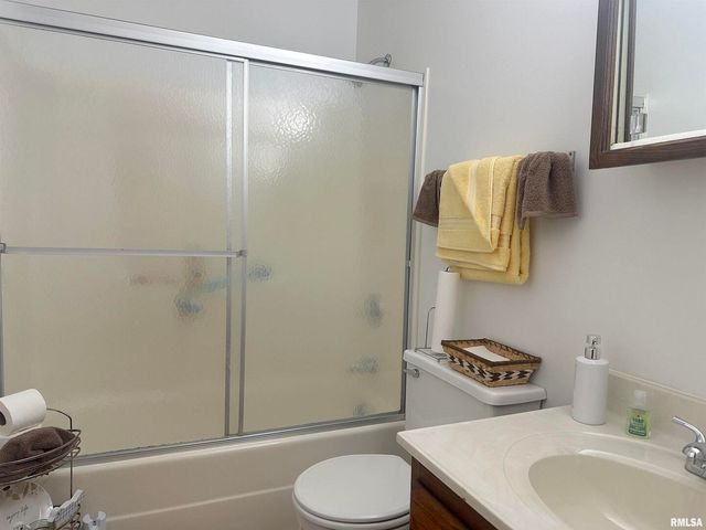 5559 COUNTRY CLUB Road, Murphysboro, IL 62966